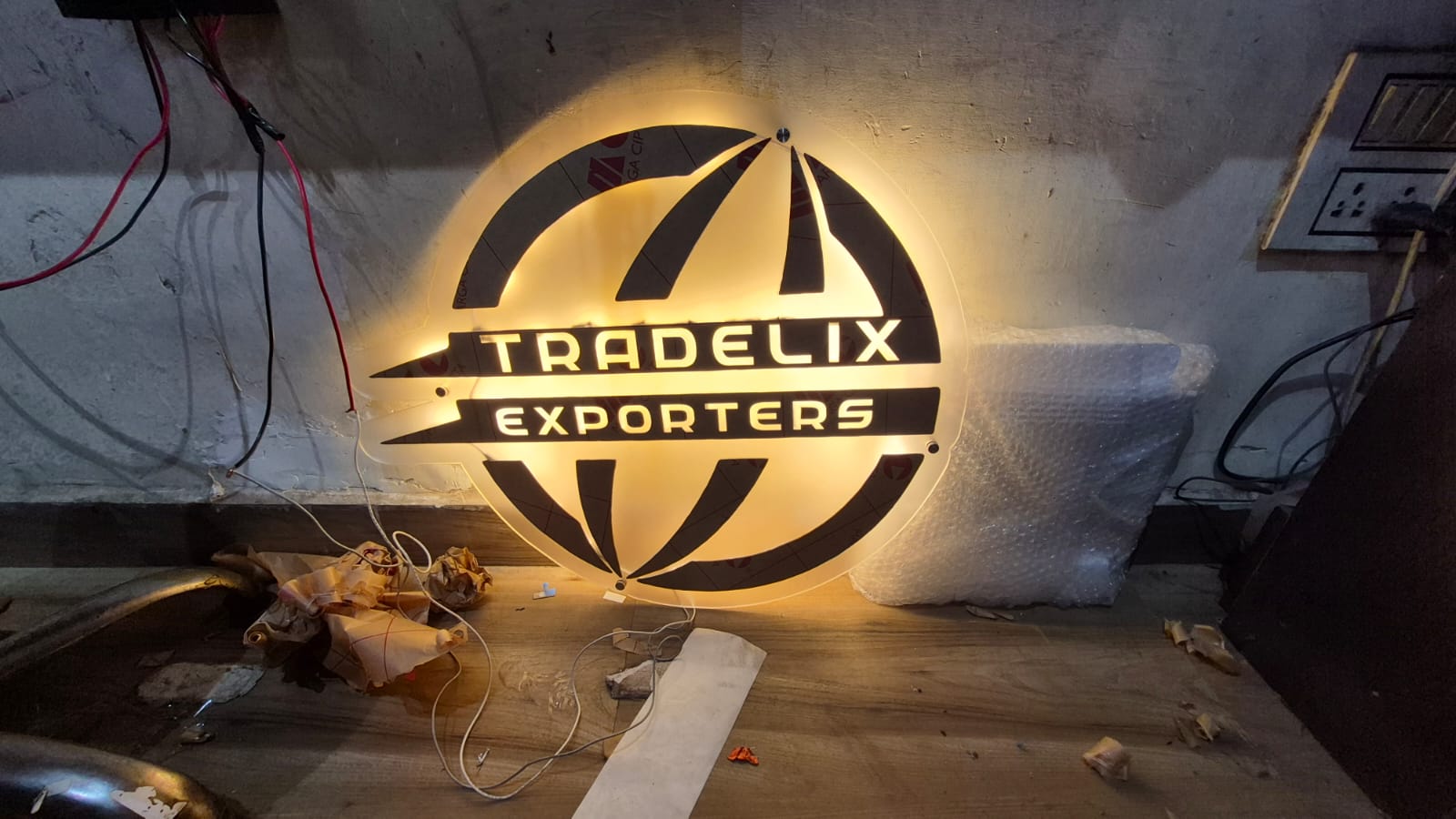 Home round acrylic led signage